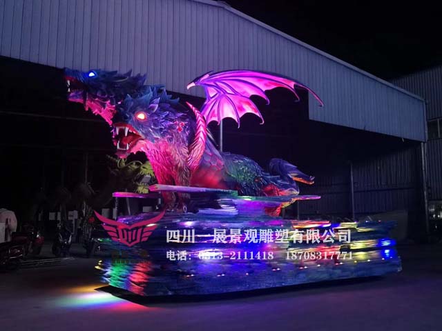 雙頭狼花(huā)車(chē)（玻璃鋼雕塑制(zhì)作(zuò)）